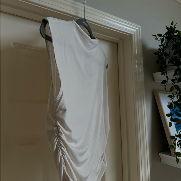 H&M mock neck top - Picture 3 of 4